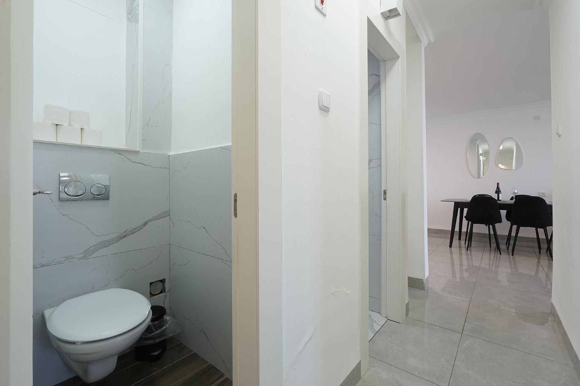 Appartement Levication 3 Bedroom Lakefront