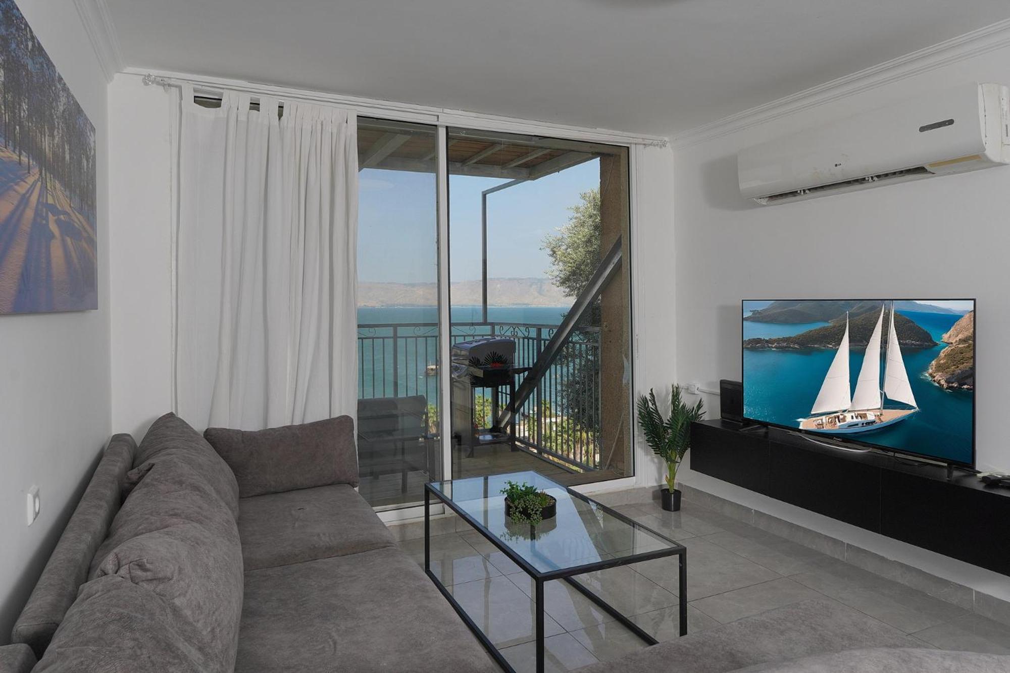 Appartement Levication 3 Bedroom Lakefront *